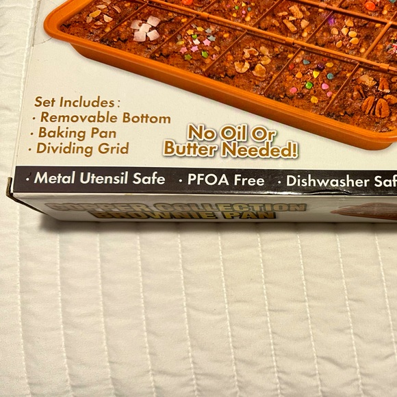 COPPER COLLECTION | BROWNIE PAN| 18 perfectly cut brownies| non-stick| BNIB - Picture 5 of 8